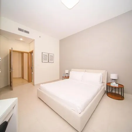 Elegant 2Br View With Rooftop Pool The Bay Dubai Exterior photo