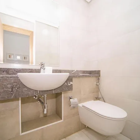 Elegant 2Br View With Rooftop Pool The Bay Dubai Exterior photo