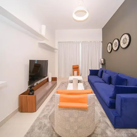 Elegant 2Br View With Rooftop Pool The Bay Dubai Exterior photo
