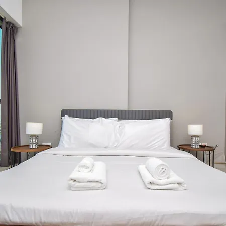 Elegant 2Br View With Rooftop Pool The Bay Dubai Exterior photo