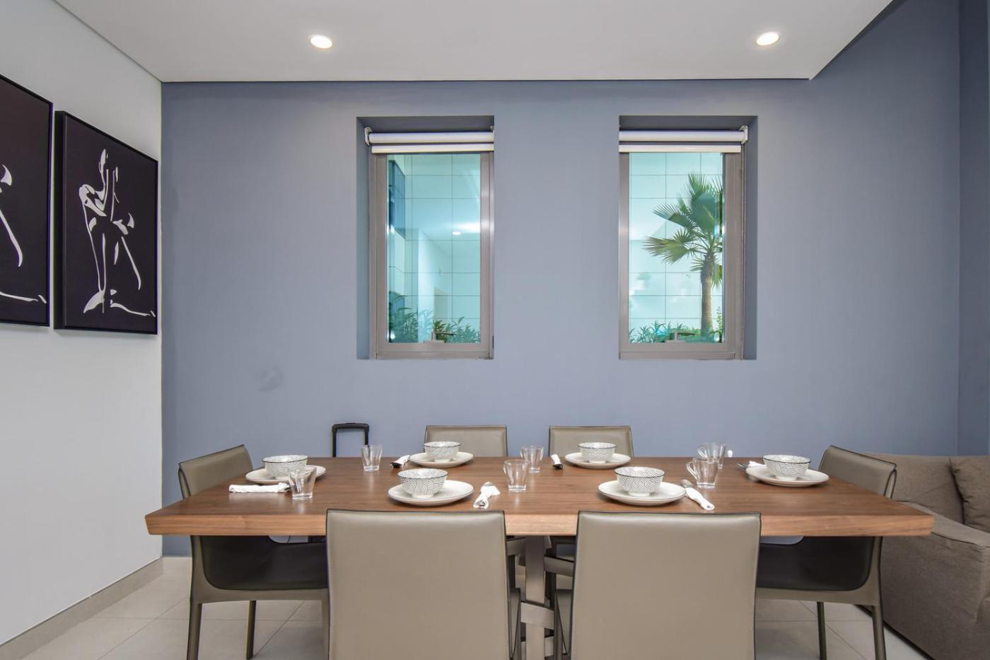Elegant 2br View With Rooftop Pool The Bay Apartment Dubai